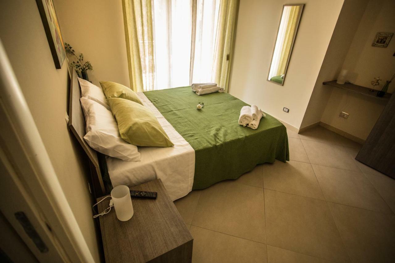 Meridiana B&B Milazzo Exteriör bild